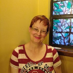 Meet your Posher, Suzanne